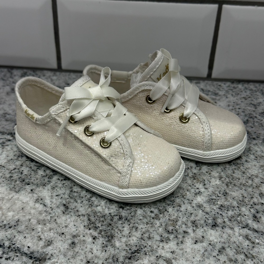 Keds Toddler 4M Kickstart Celebrations Sneakers Cream Glitter Satin Ribbon Bow‎